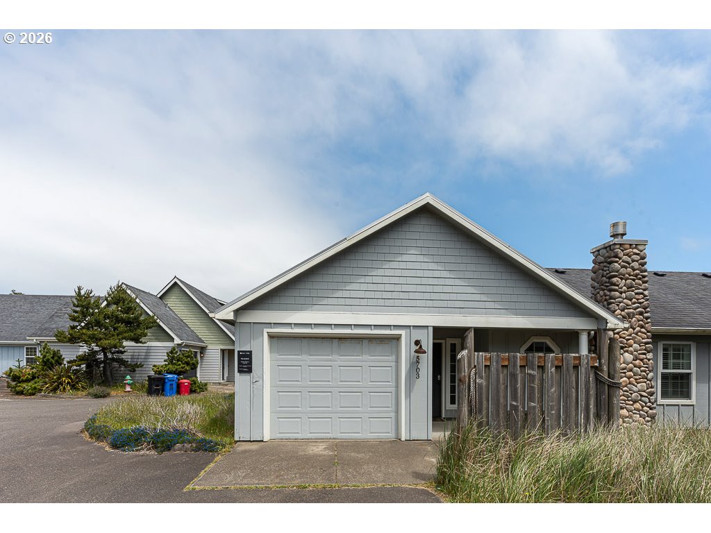 5703 FOUR SISTERS LN