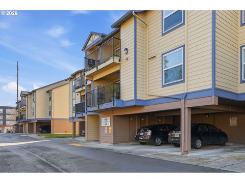 273 SE 162ND AVE Portland OR 97233