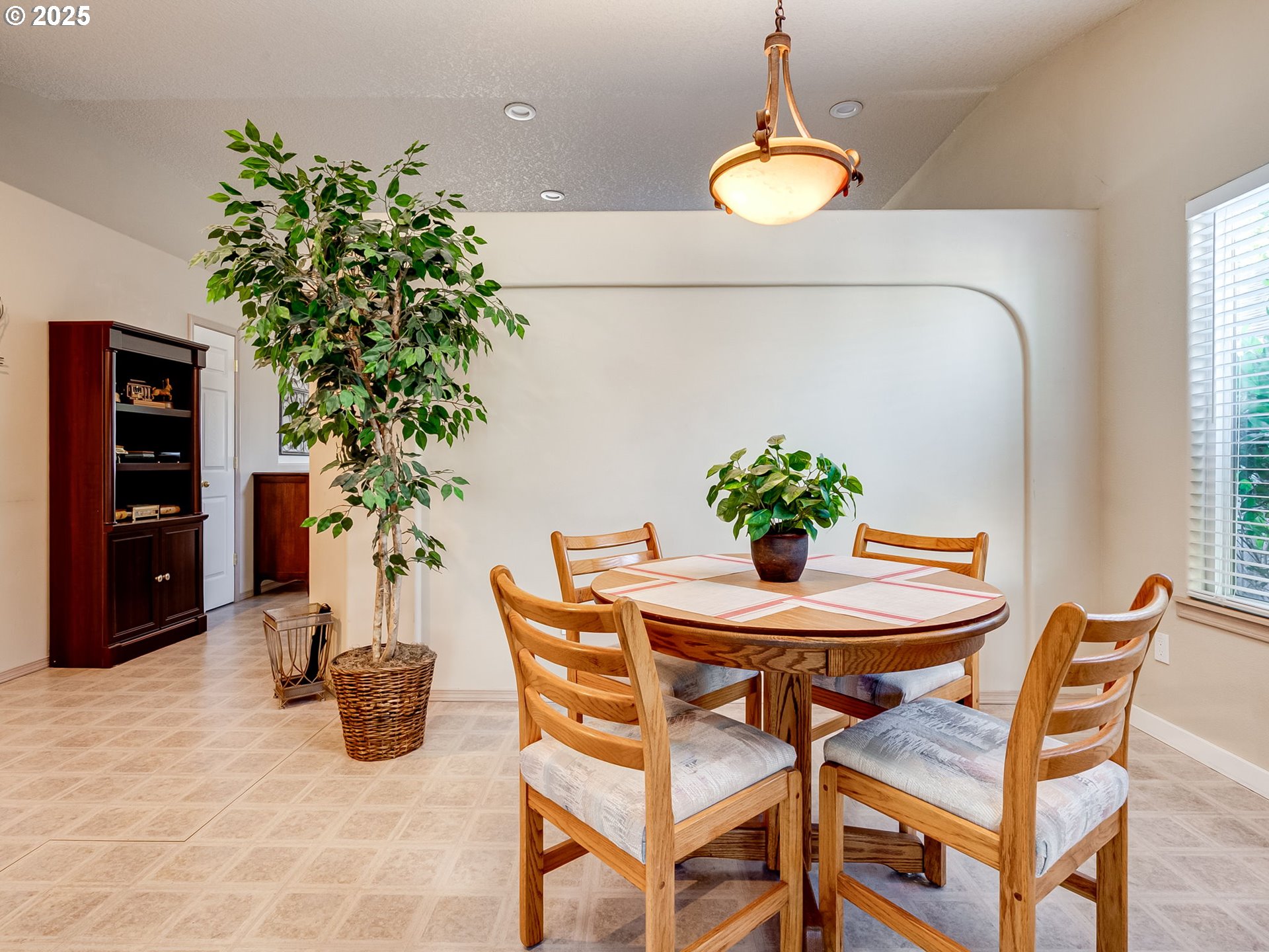 Vancouver, Washington 98682, United States, 3 Bedrooms Bedrooms, ,2 BathroomsBathrooms,Residential,Active,173541