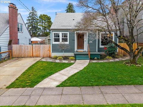 7124 N MONTANA AVE Portland OR 97217