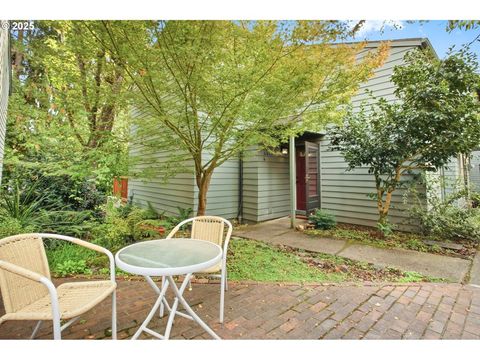 4441 FOX HOLLOW RD 4 Eugene OR 97405