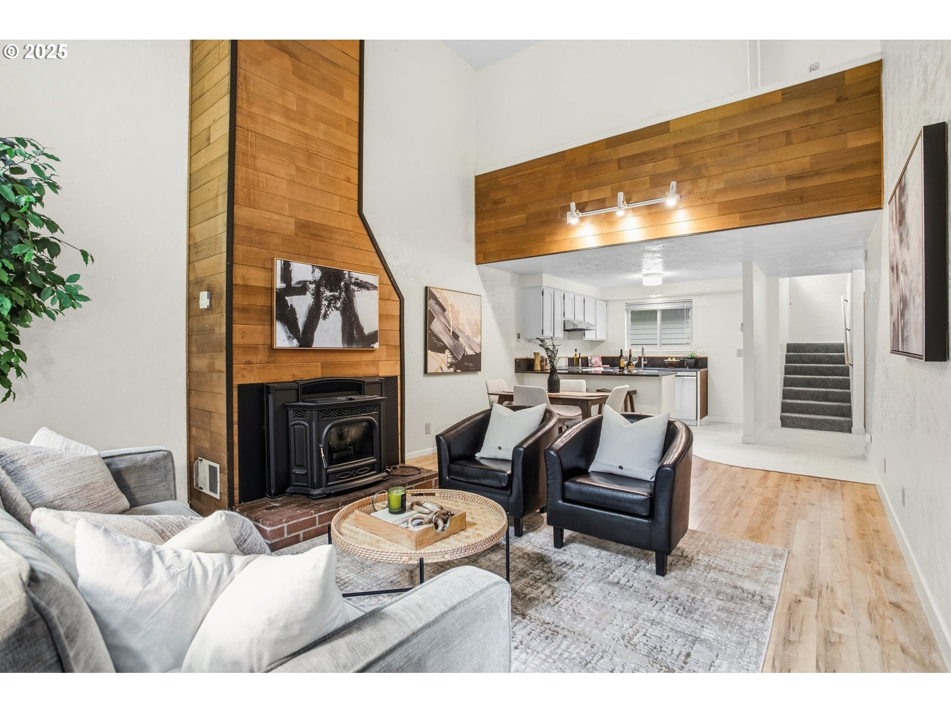 4441 FOX HOLLOW RD 4