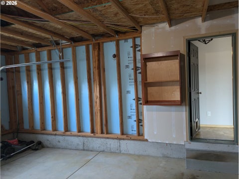Tiny photo for 445 Scott Ave, Creswell, OR 97426 (MLS # 395186017)