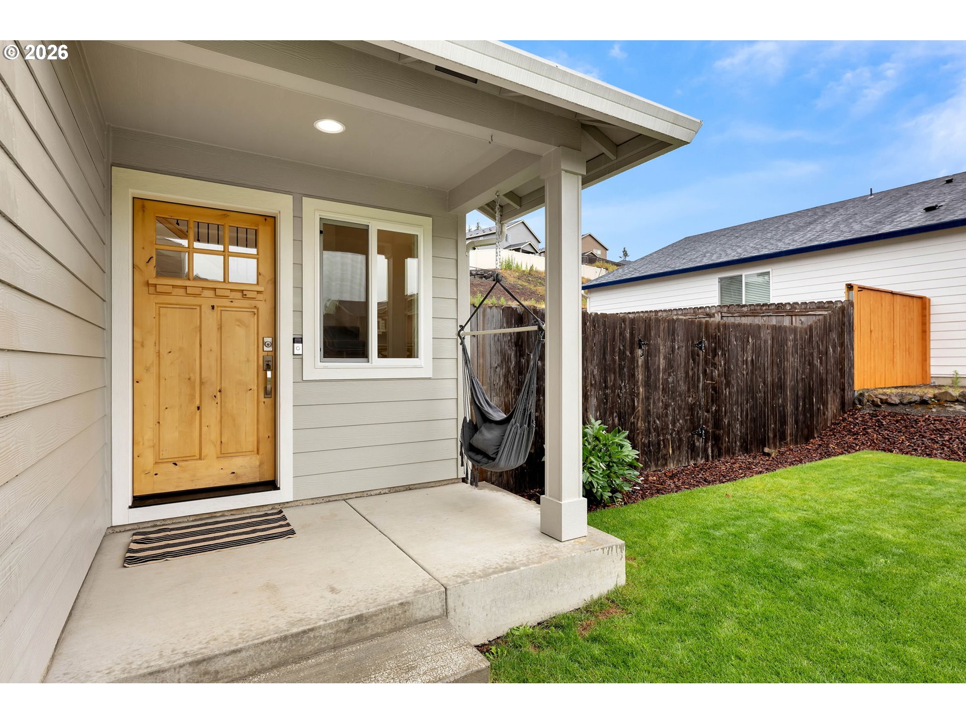 610 STONE VIEW WAY