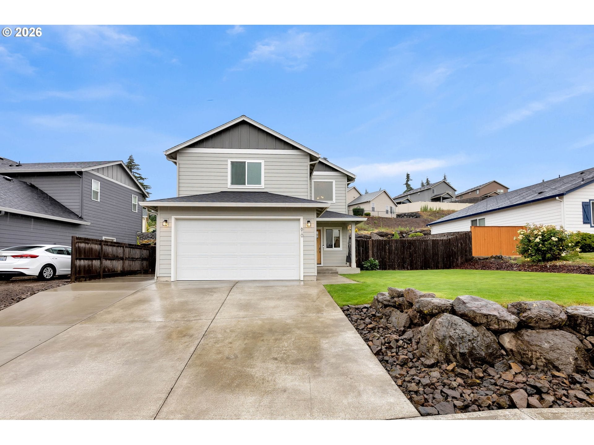 610 STONE VIEW WAY