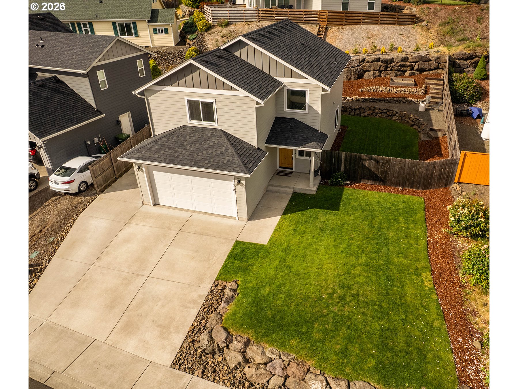 610 STONE VIEW WAY