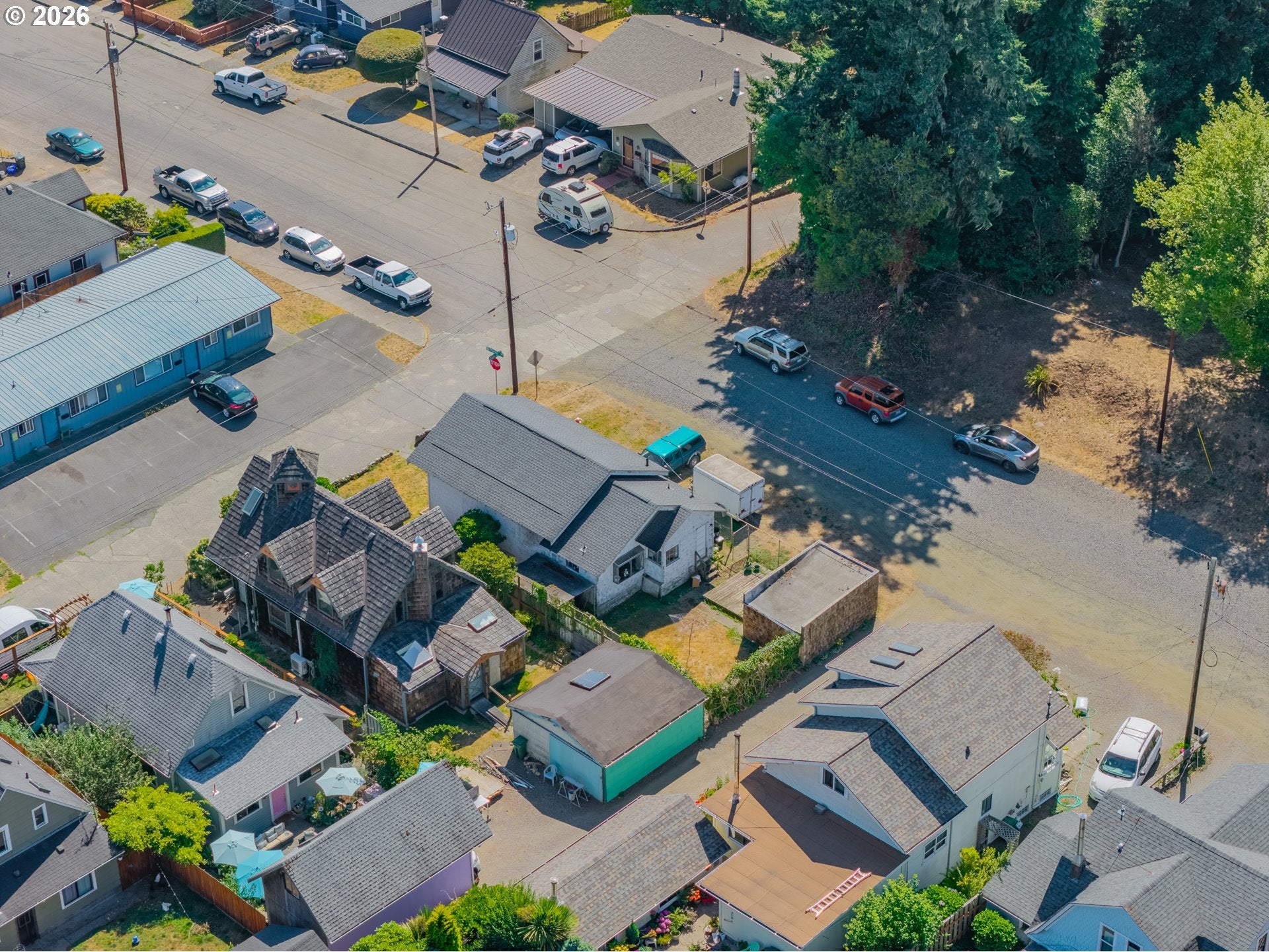 892 COLORADO AVE