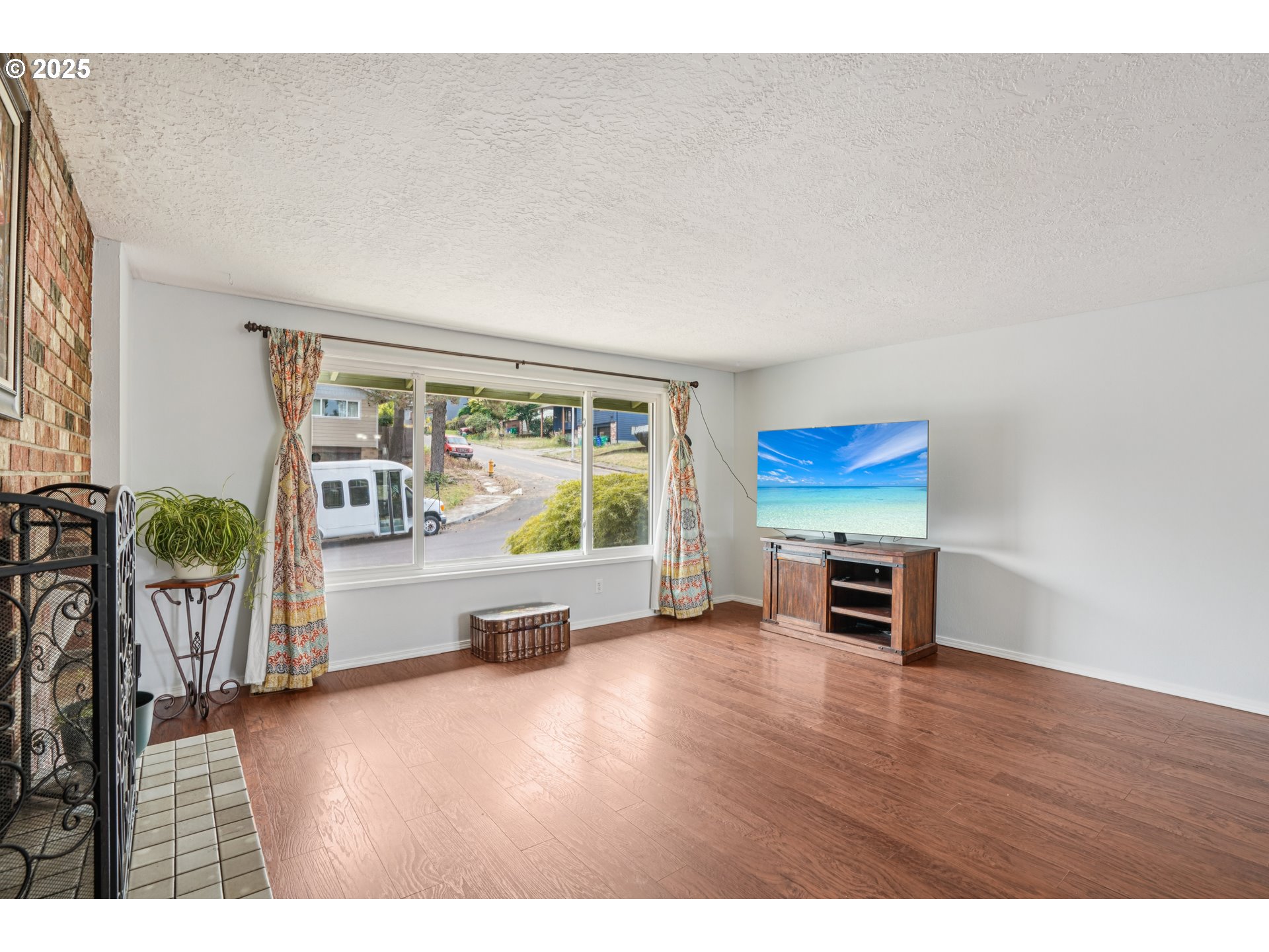545 SW 6TH CT