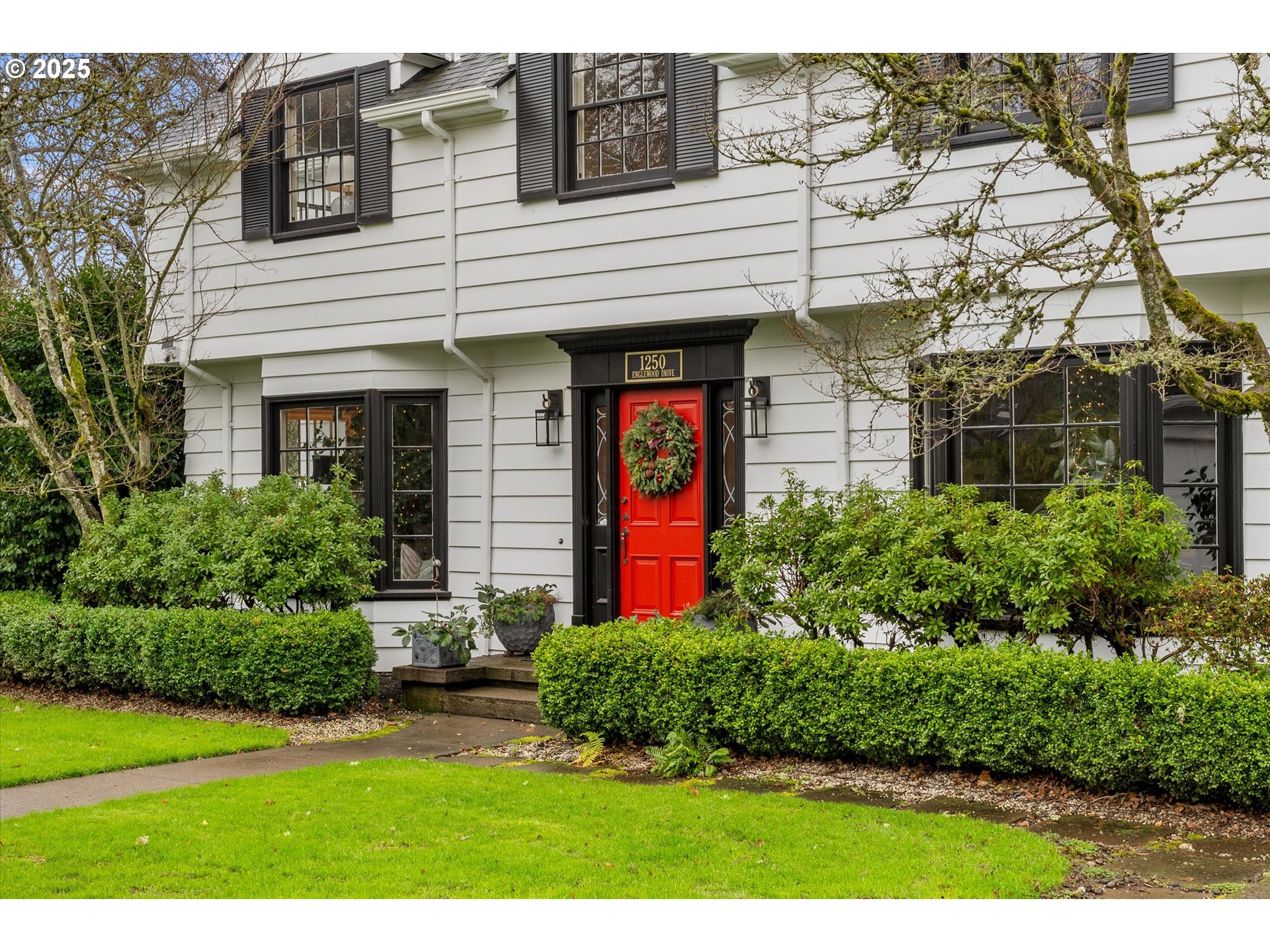 1250 SW ENGLEWOOD DR