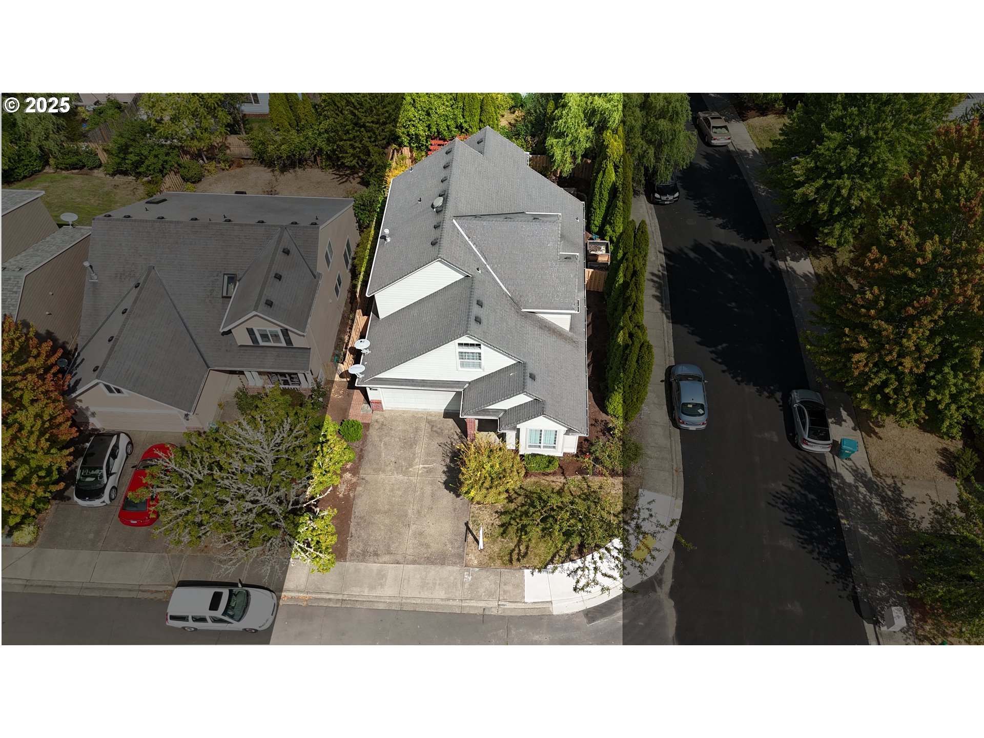 16629 NW COUNTRYRIDGE DR