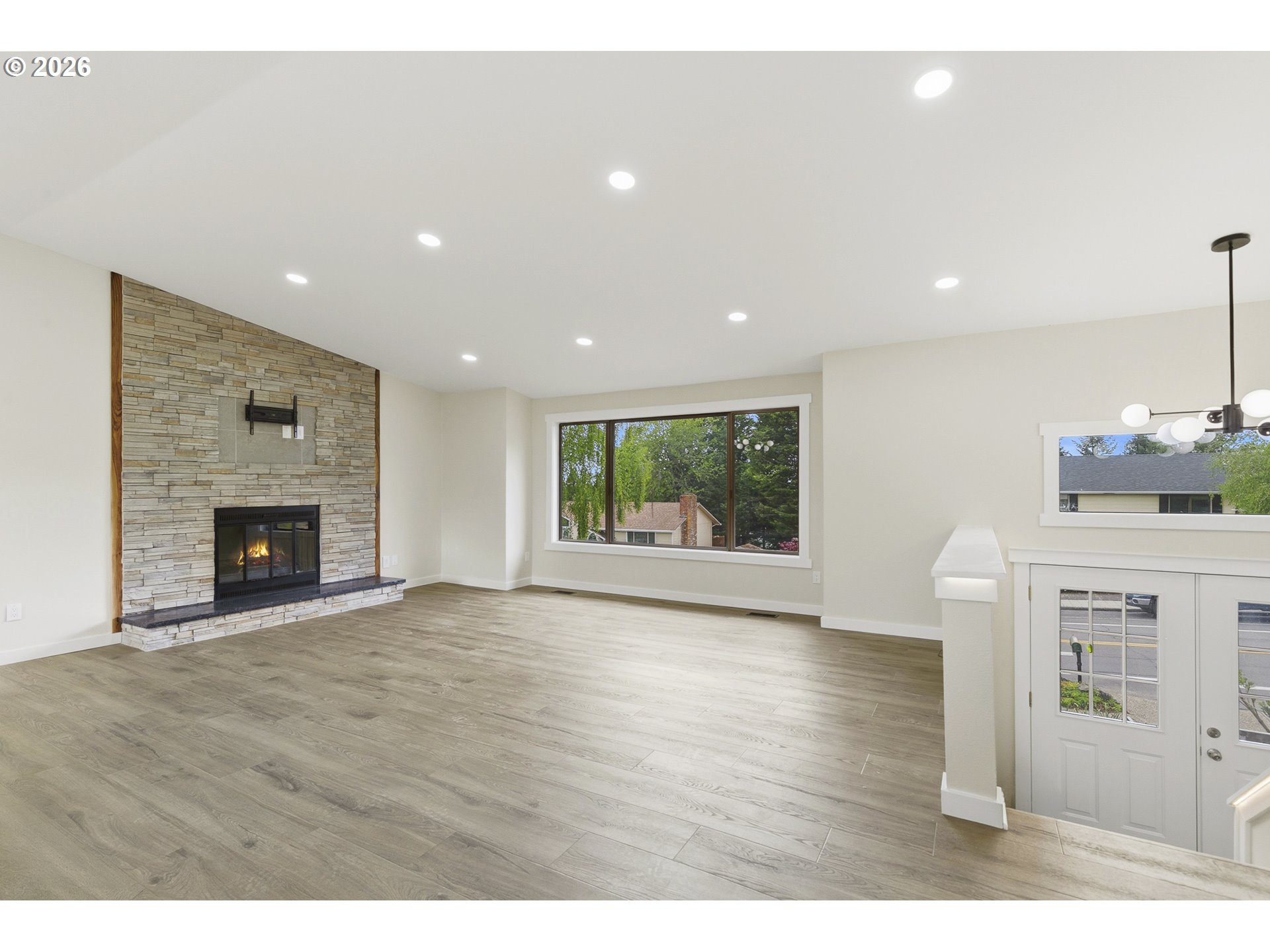2188 SW BINFORD LAKE PKWY