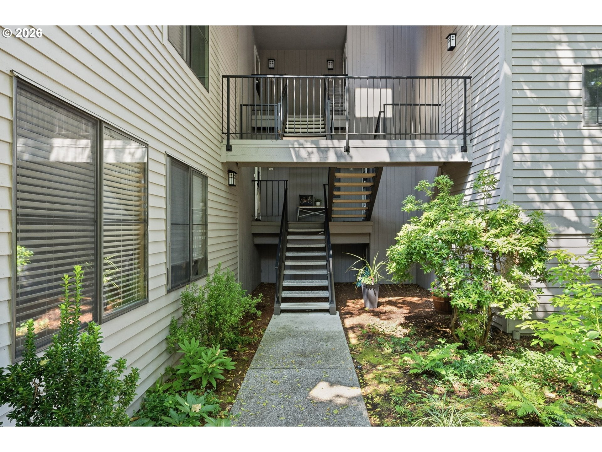 4000 CARMAN DR F89