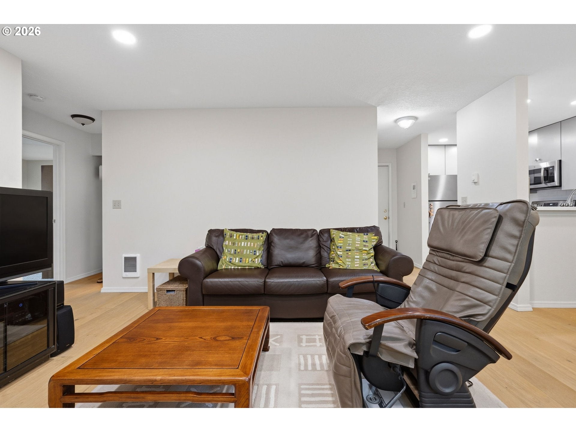 4000 CARMAN DR F89