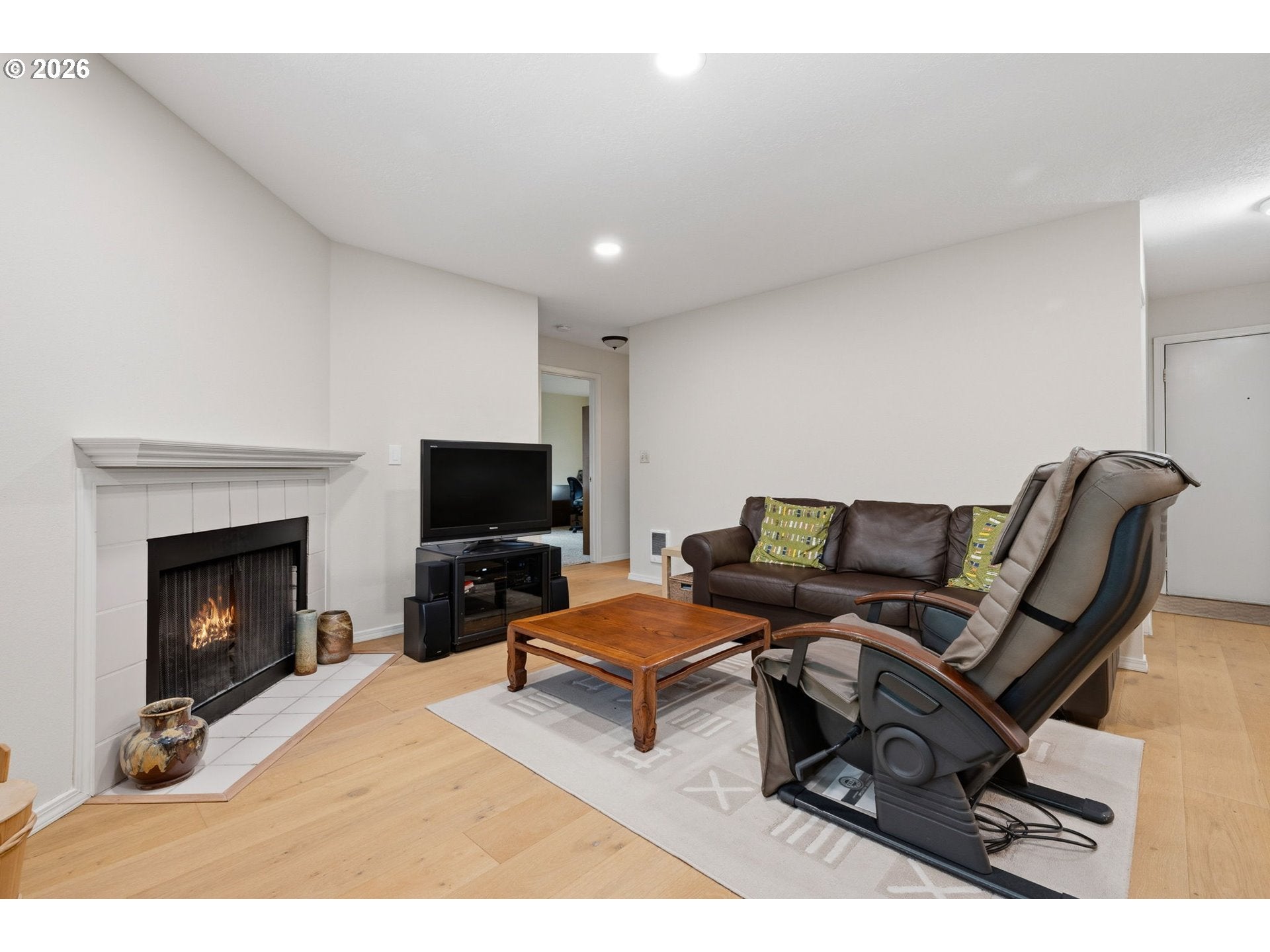 4000 CARMAN DR F89