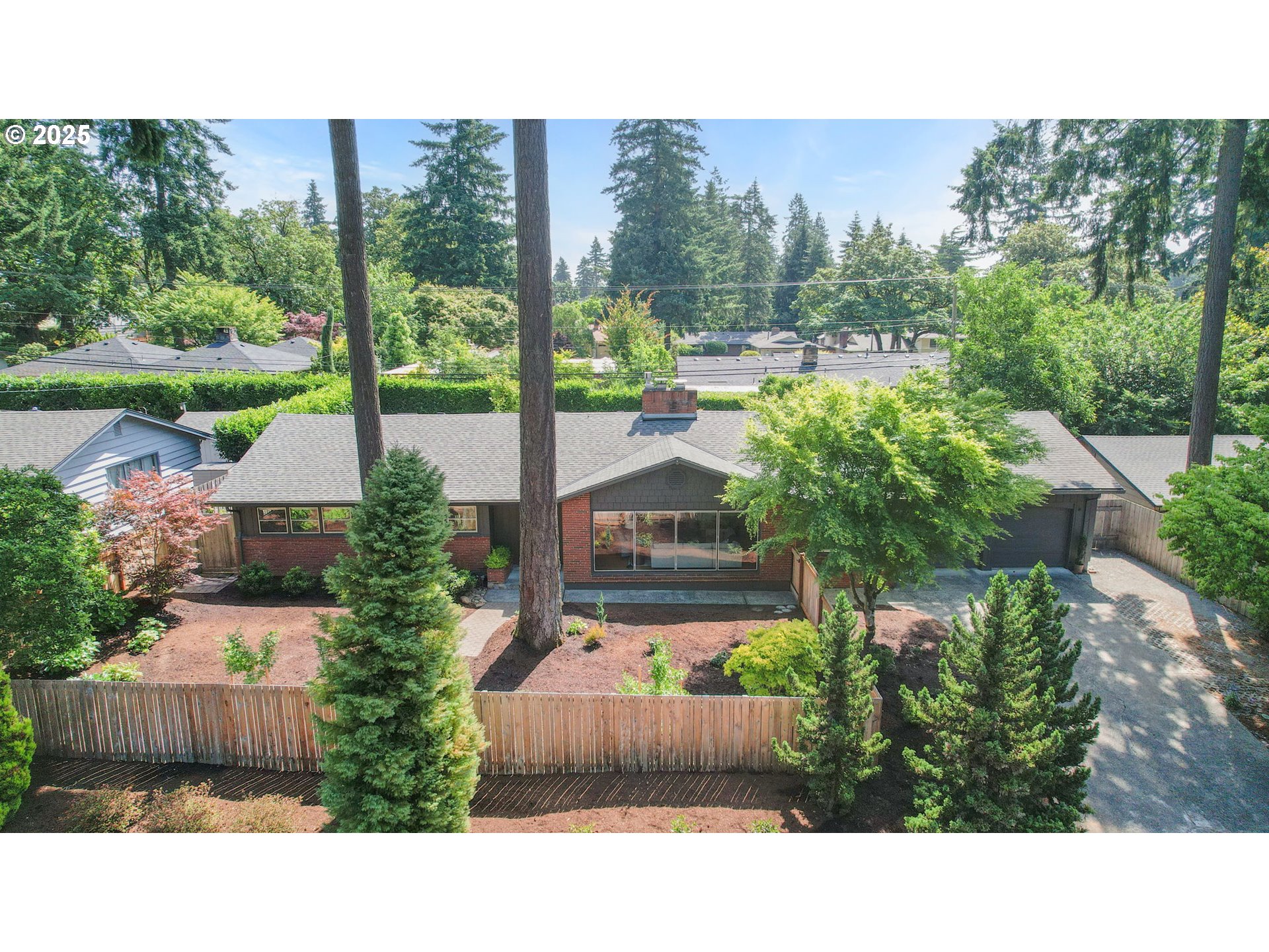 819 SE 98TH AVE