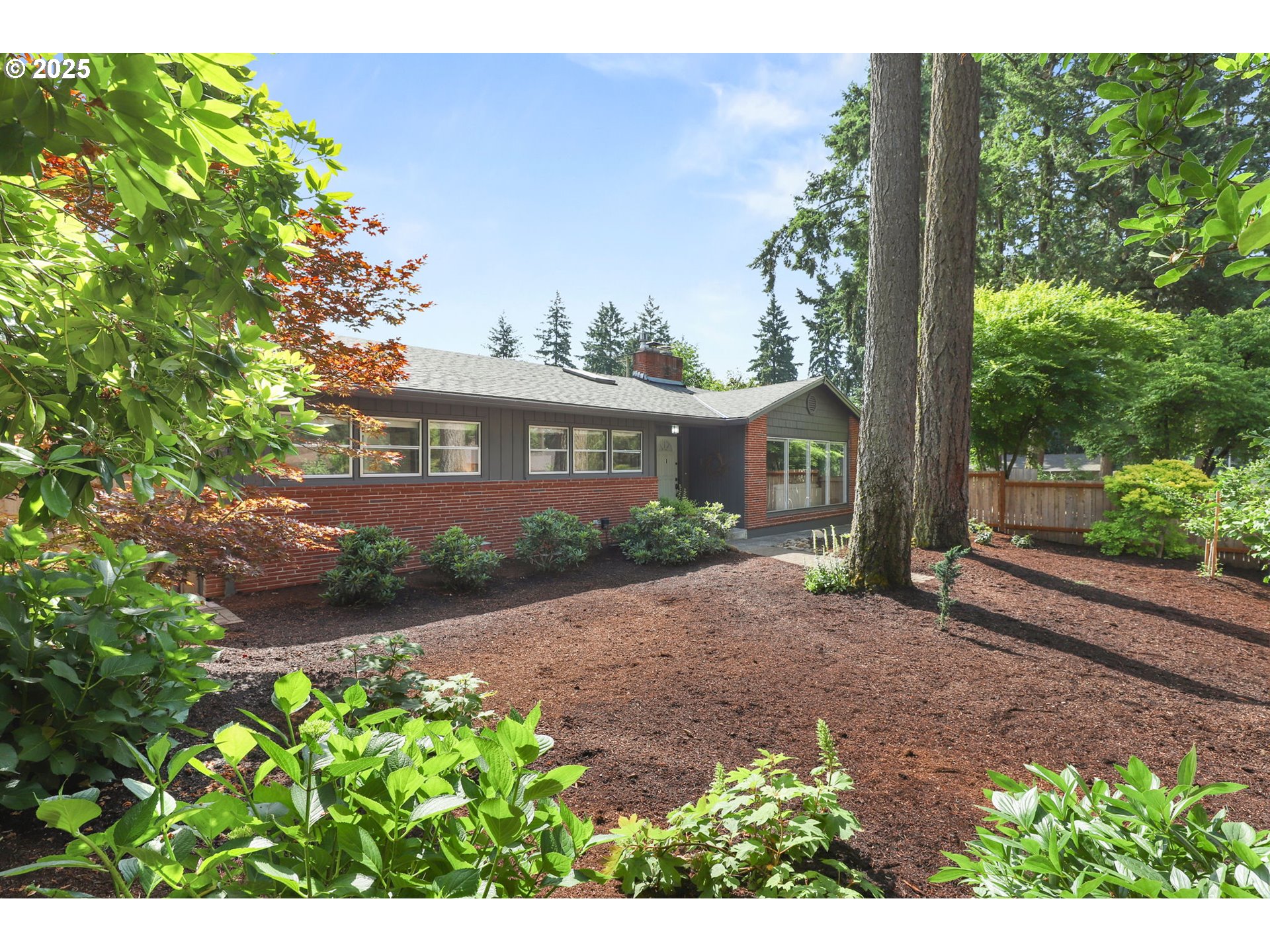 819 SE 98TH AVE