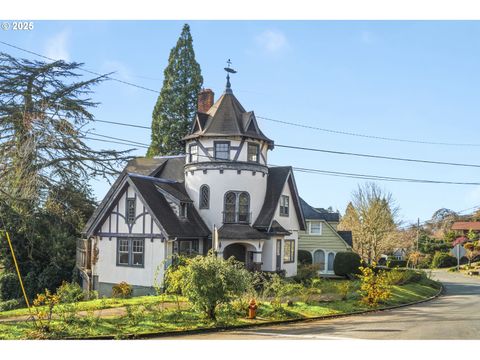 3880 NE WISTARIA DR Portland OR 97212