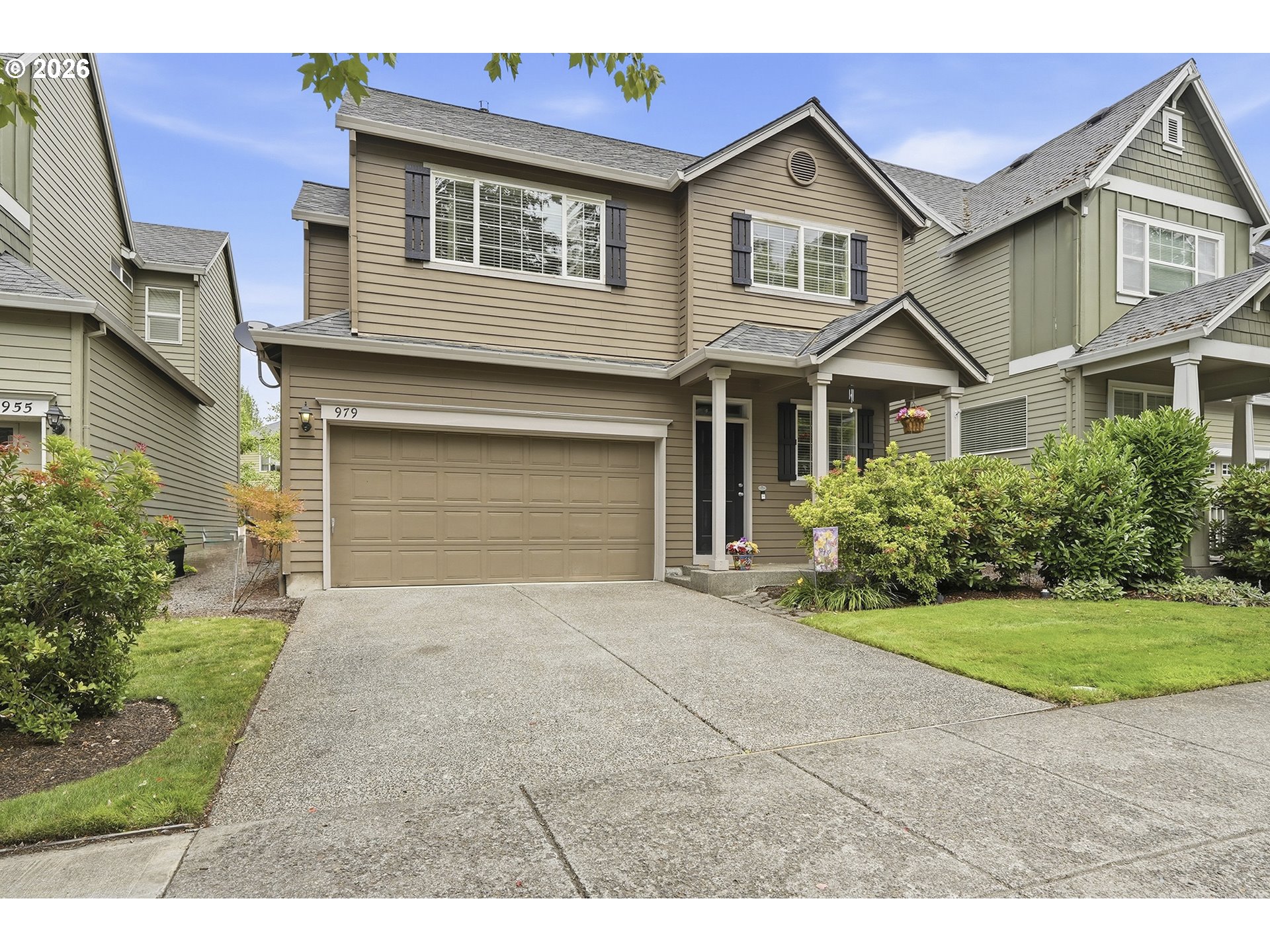 979 SE ROUNDELAY ST