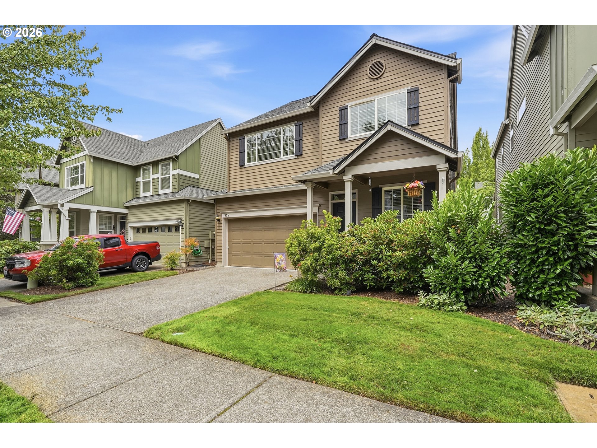 979 SE ROUNDELAY ST