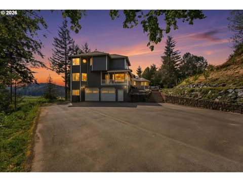 95037 HAYNES WAY LN North Bend OR 97459