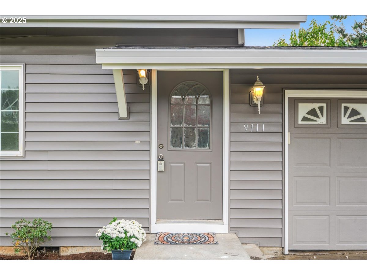 9111 NE 73RD ST