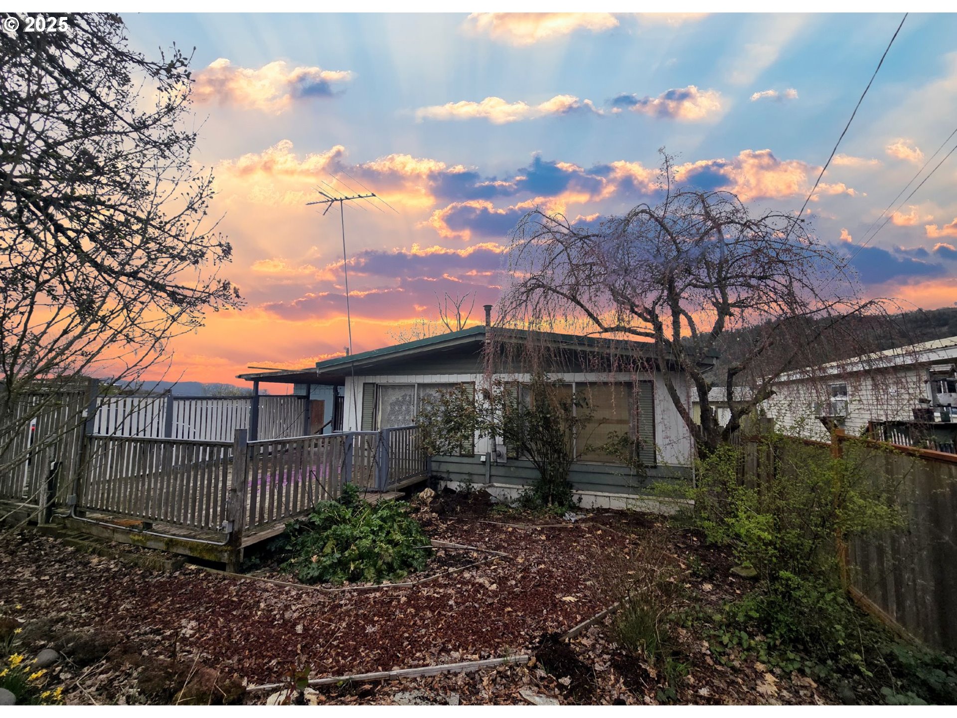 Photo 1 of 8 — 3668 JOSEPH ST, Roseburg, OR 97470