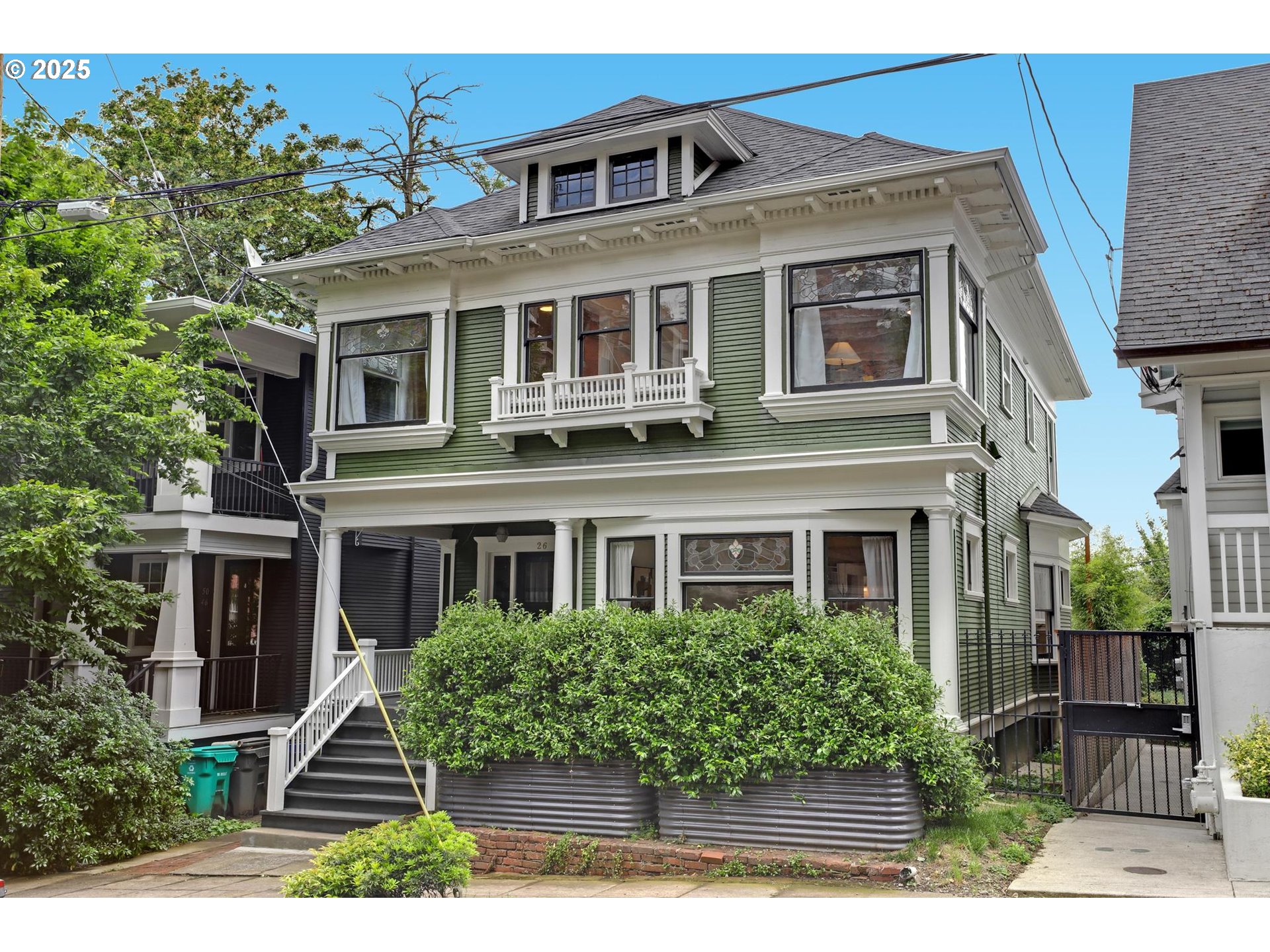 26 NW 22ND PL