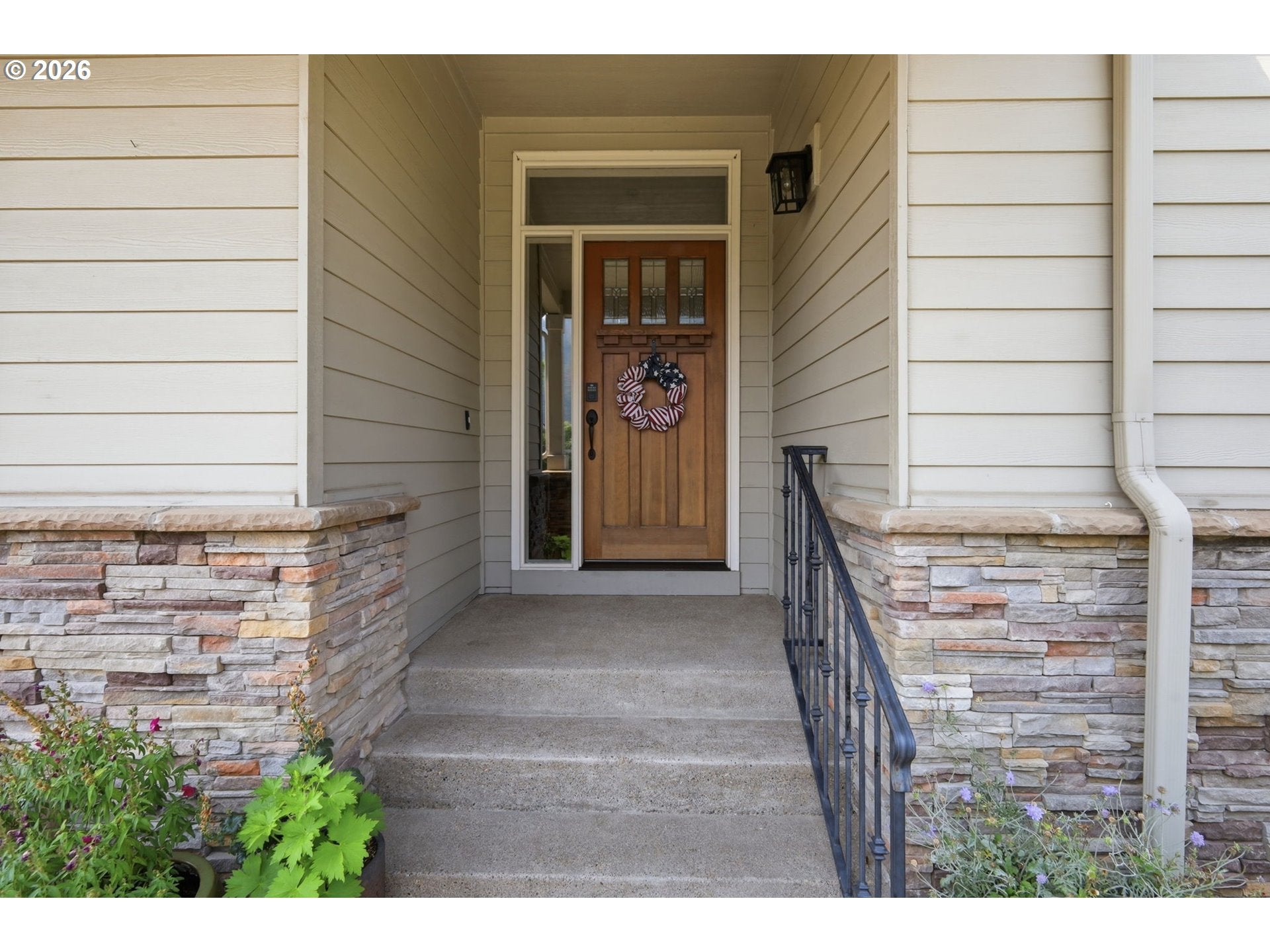 6199 GRAYSTONE LOOP