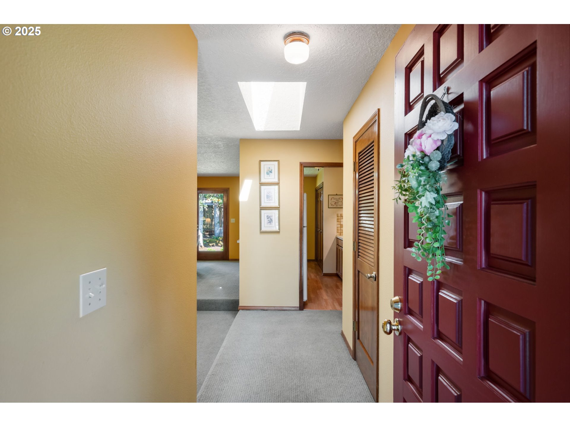 1395 BEVERLY DR