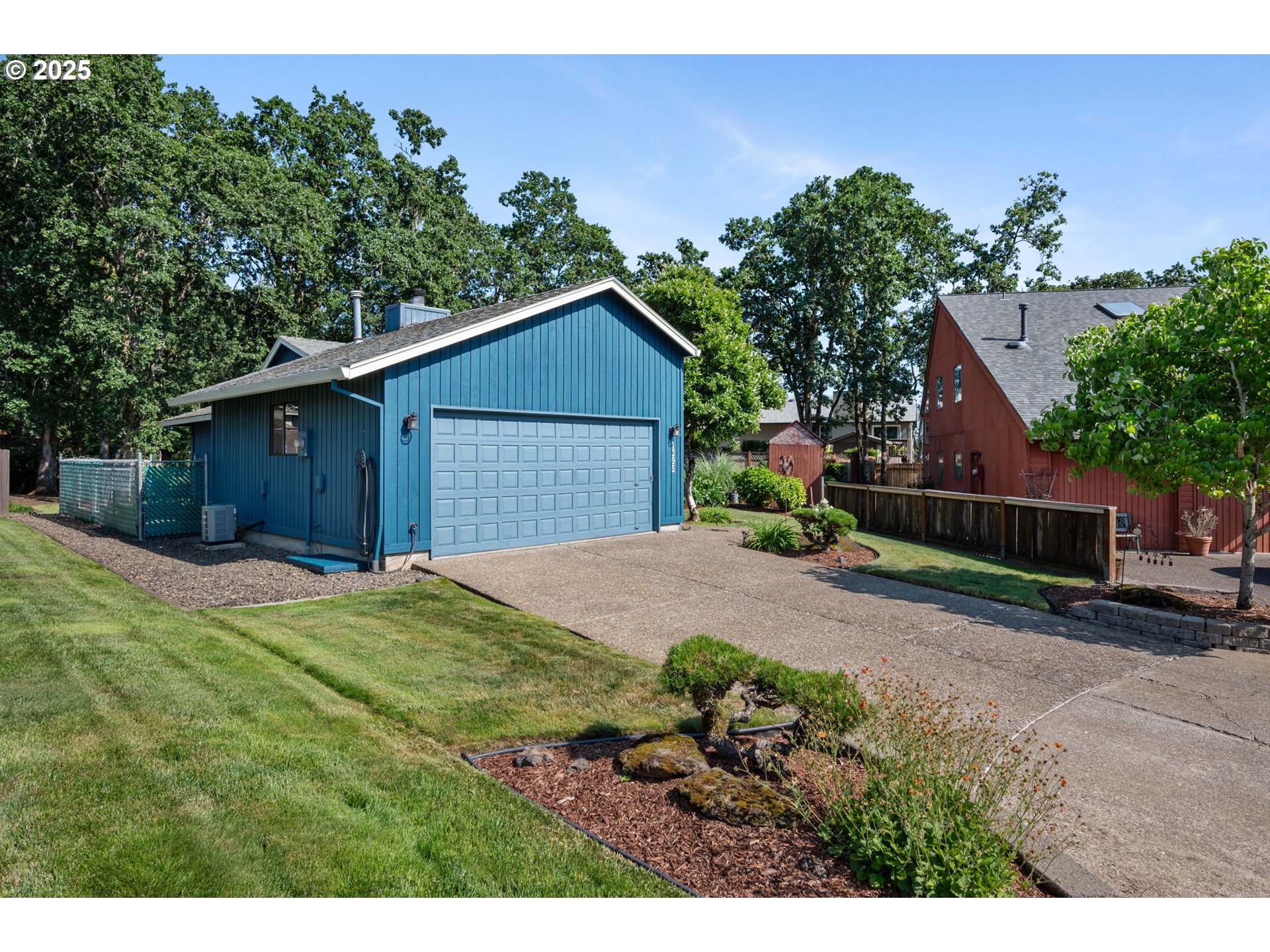 1395 BEVERLY DR
