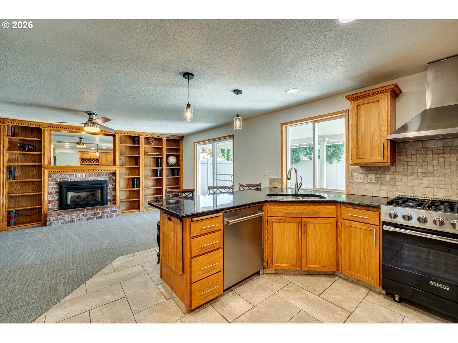 1407 NW 4TH ST