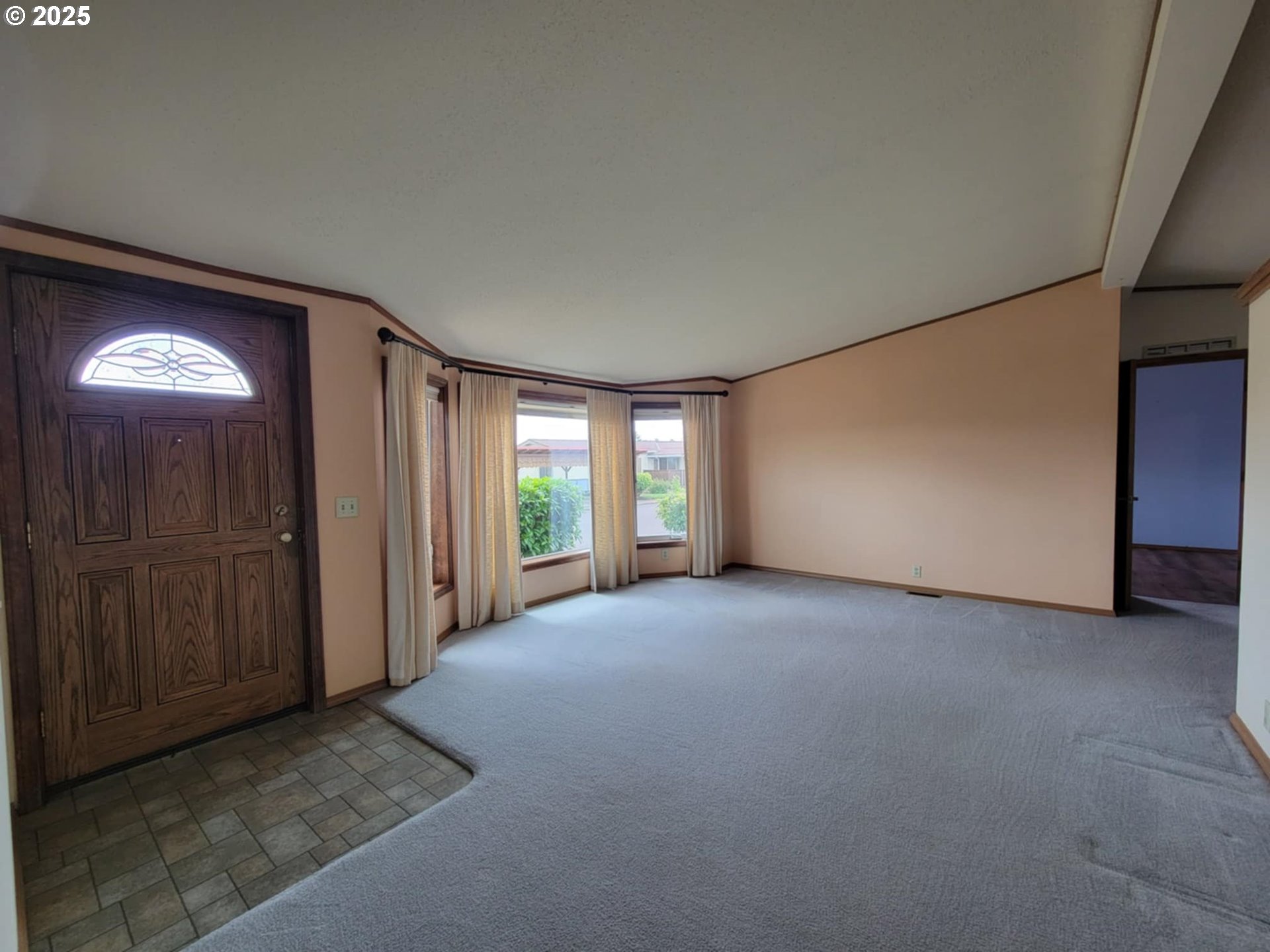 1300 PIONEER WAY