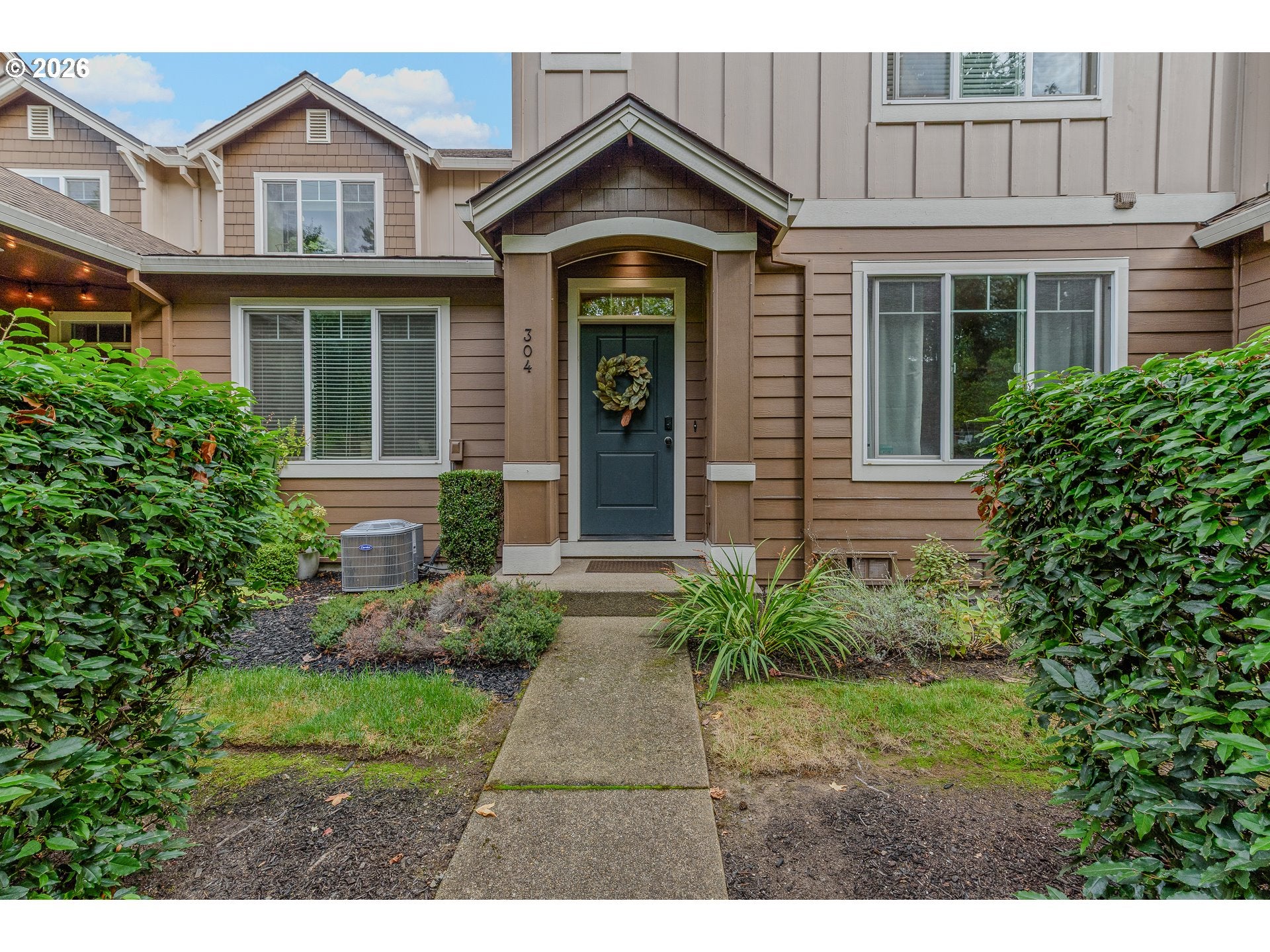 304 NE NEWHOUSE RD