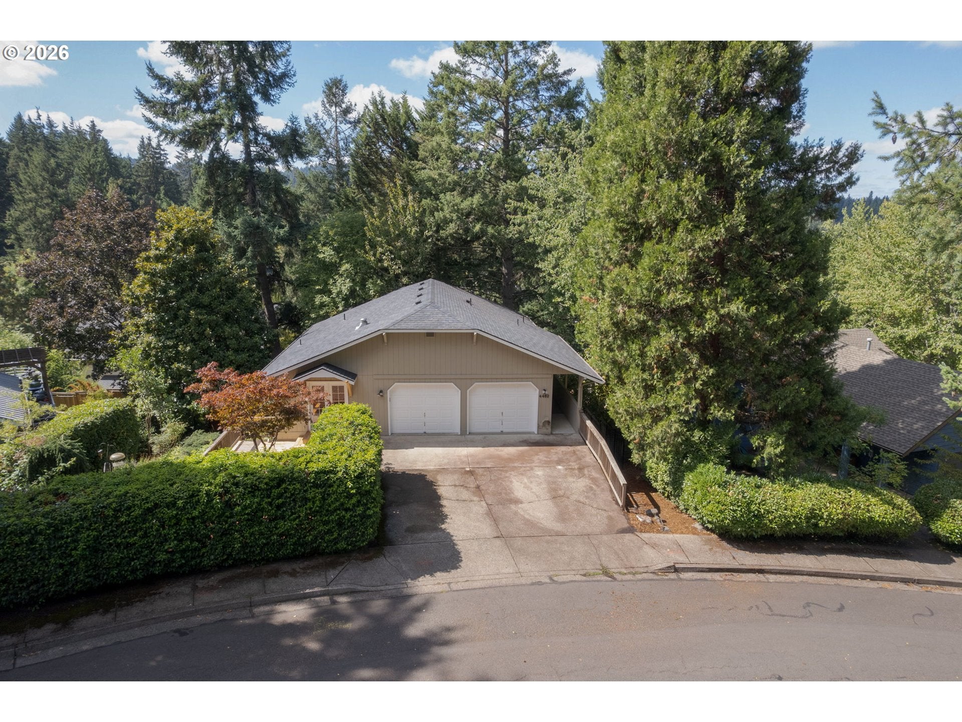 4482 PADDOCK DR
