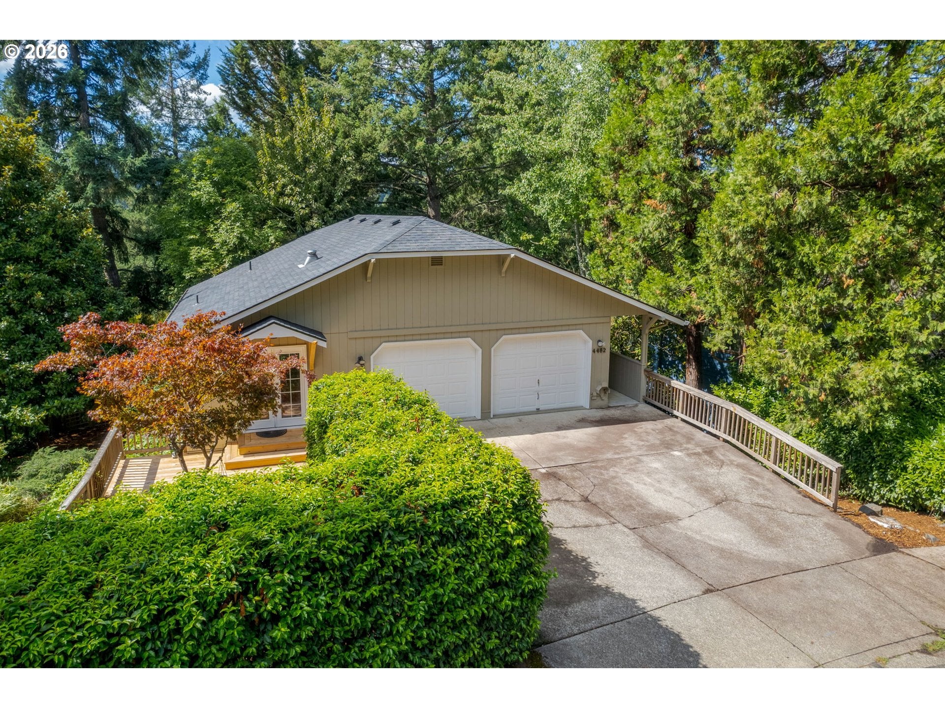 4482 PADDOCK DR