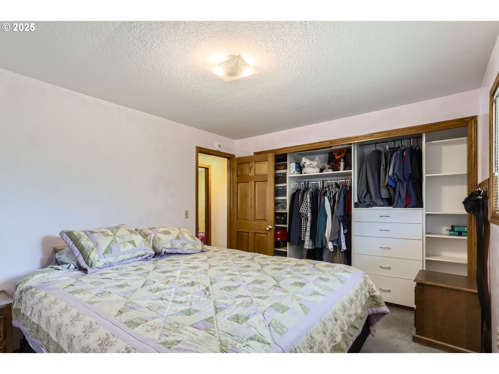 Portland, Oregon 97266, United States, 3 Bedrooms Bedrooms, ,2 BathroomsBathrooms,Residential,Active,172221