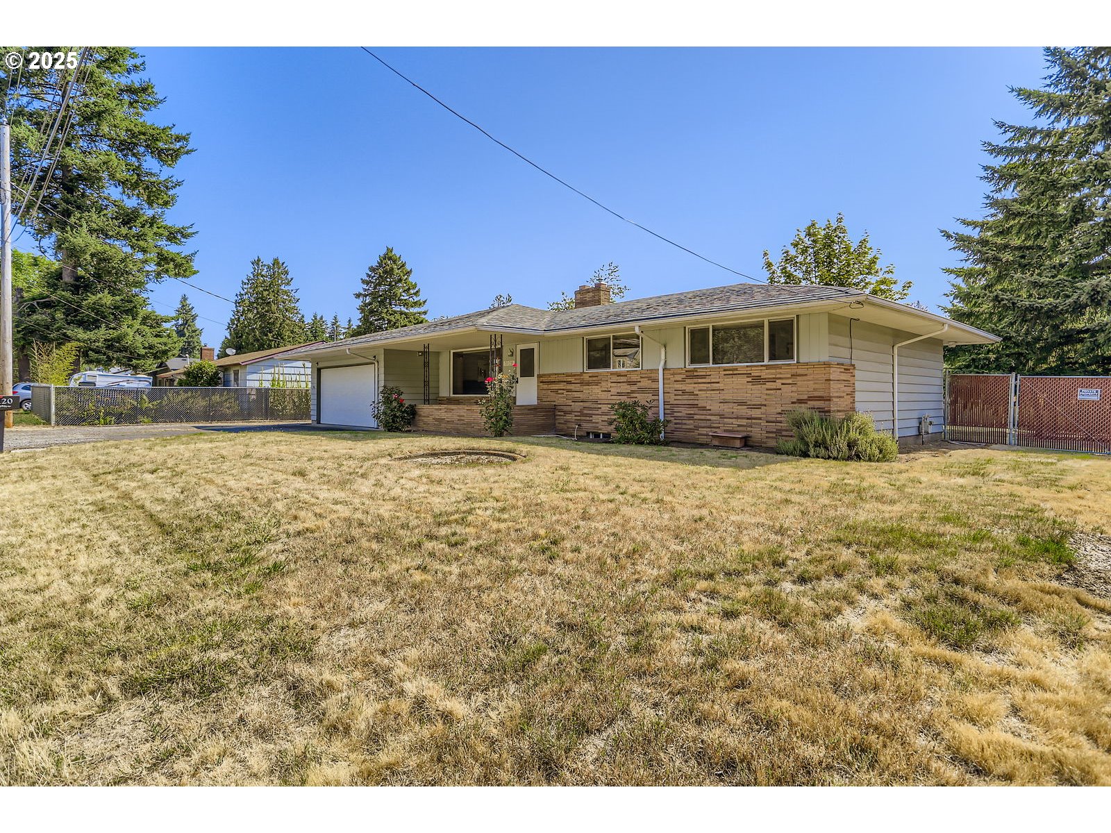 Portland, Oregon 97266, United States, 3 Bedrooms Bedrooms, ,2 BathroomsBathrooms,Residential,Active,172221