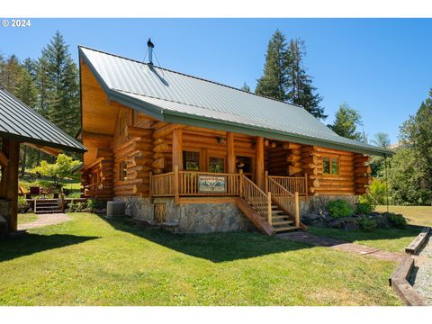 A home in Myrtle Creek