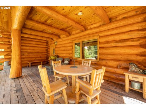 A home in Myrtle Creek