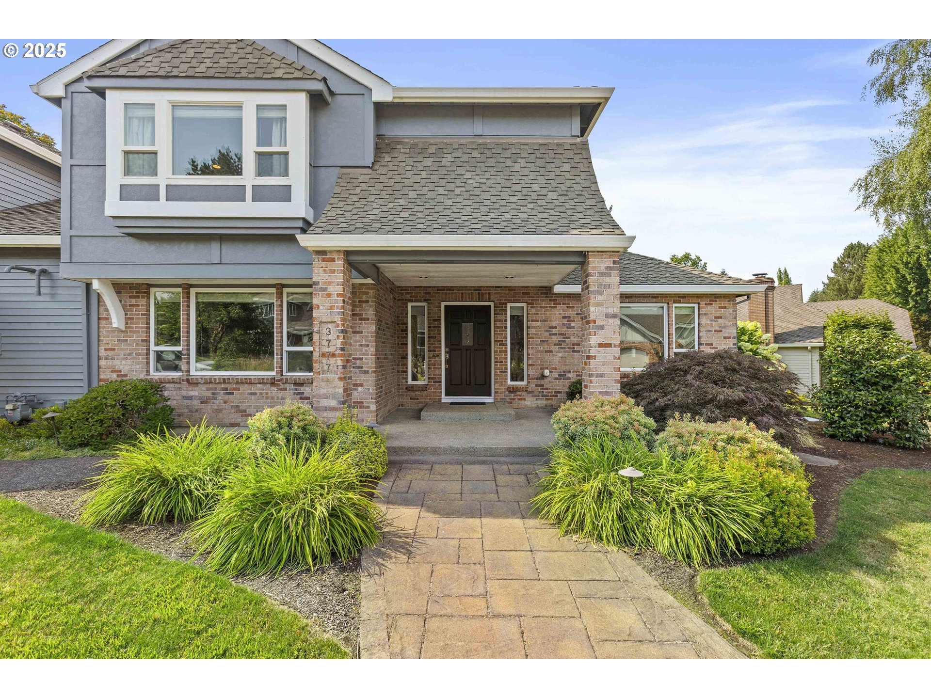 3777 RIVERS EDGE DR