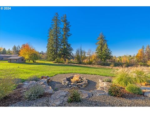 A home in Estacada