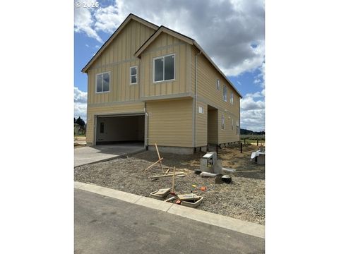 8518 SE Bobcat LN Hillsboro OR 97123