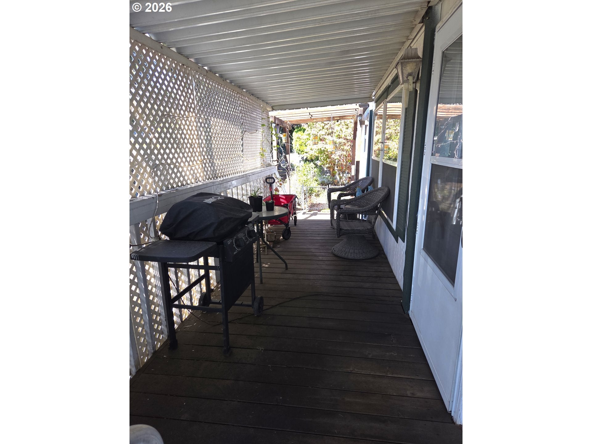5335 MAIN ST 11