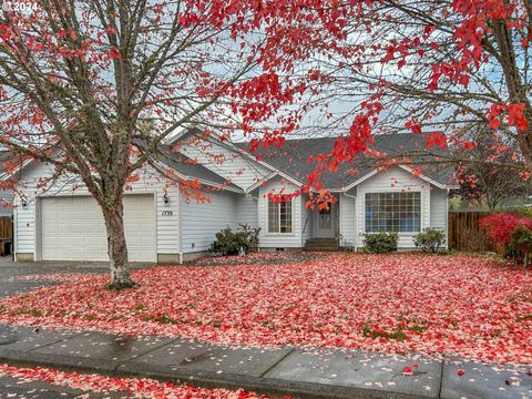 A home in Sutherlin