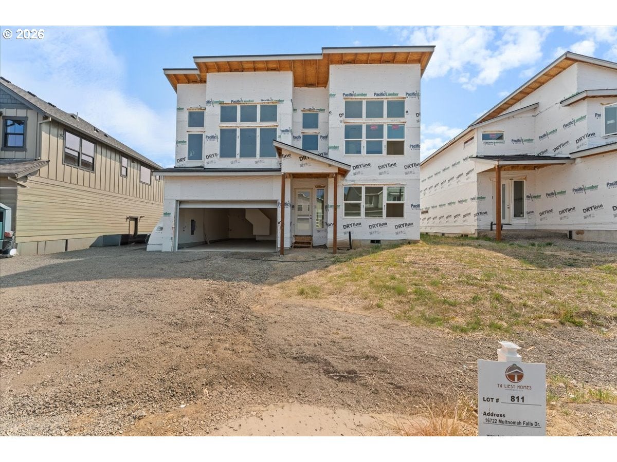 16722 SE MULTNOMAH FALLS DR Lot 811