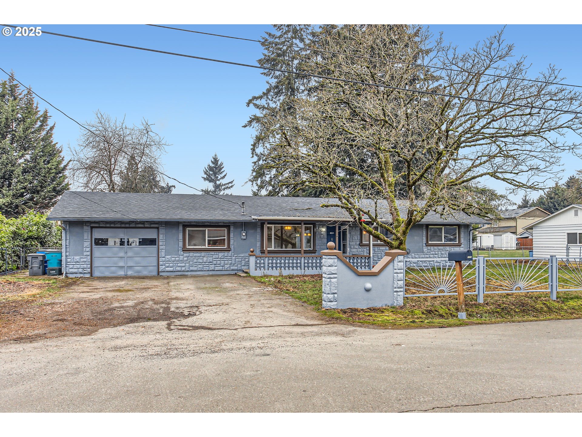 Vancouver, Washington 98664, United States, 3 Bedrooms Bedrooms, ,1 BathroomBathrooms,Residential,Pending,9733