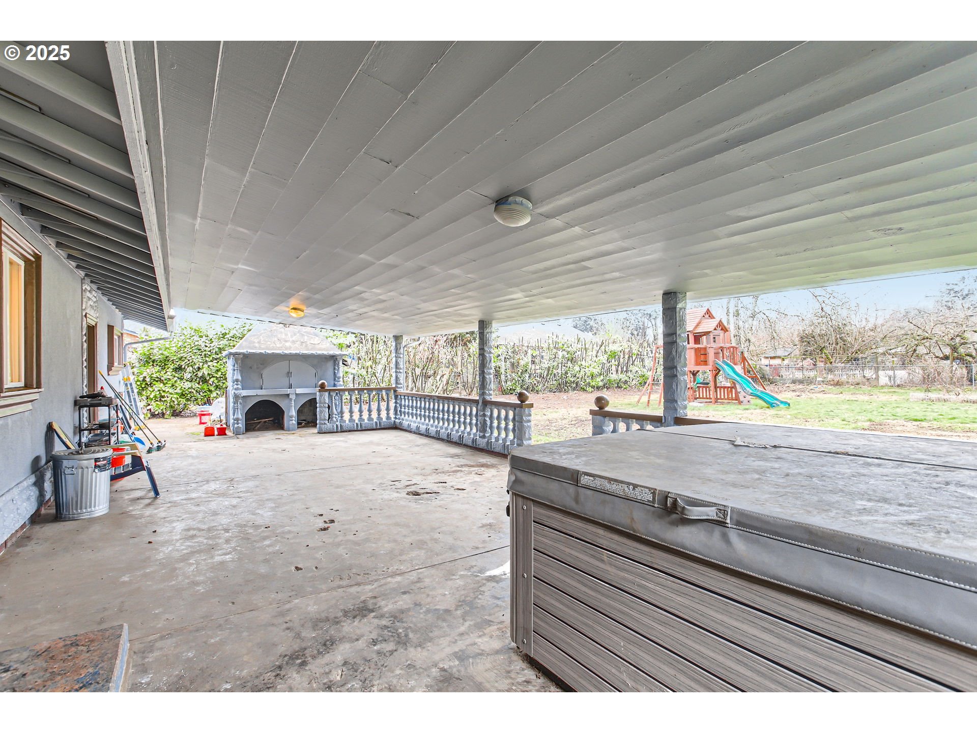 Vancouver, Washington 98664, United States, 3 Bedrooms Bedrooms, ,1 BathroomBathrooms,Residential,Pending,9733