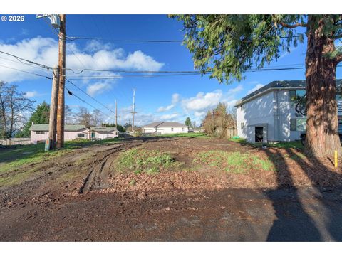 32633 W MCKENZIE ST Eugene OR 97408