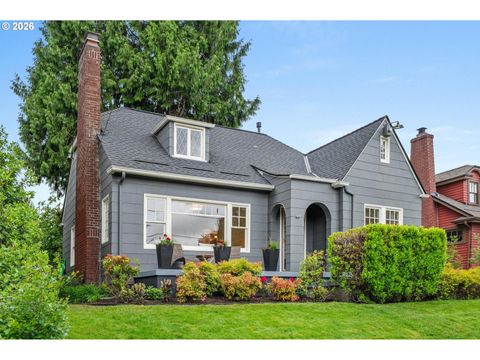2933 NE 27TH AVE Portland OR 97212