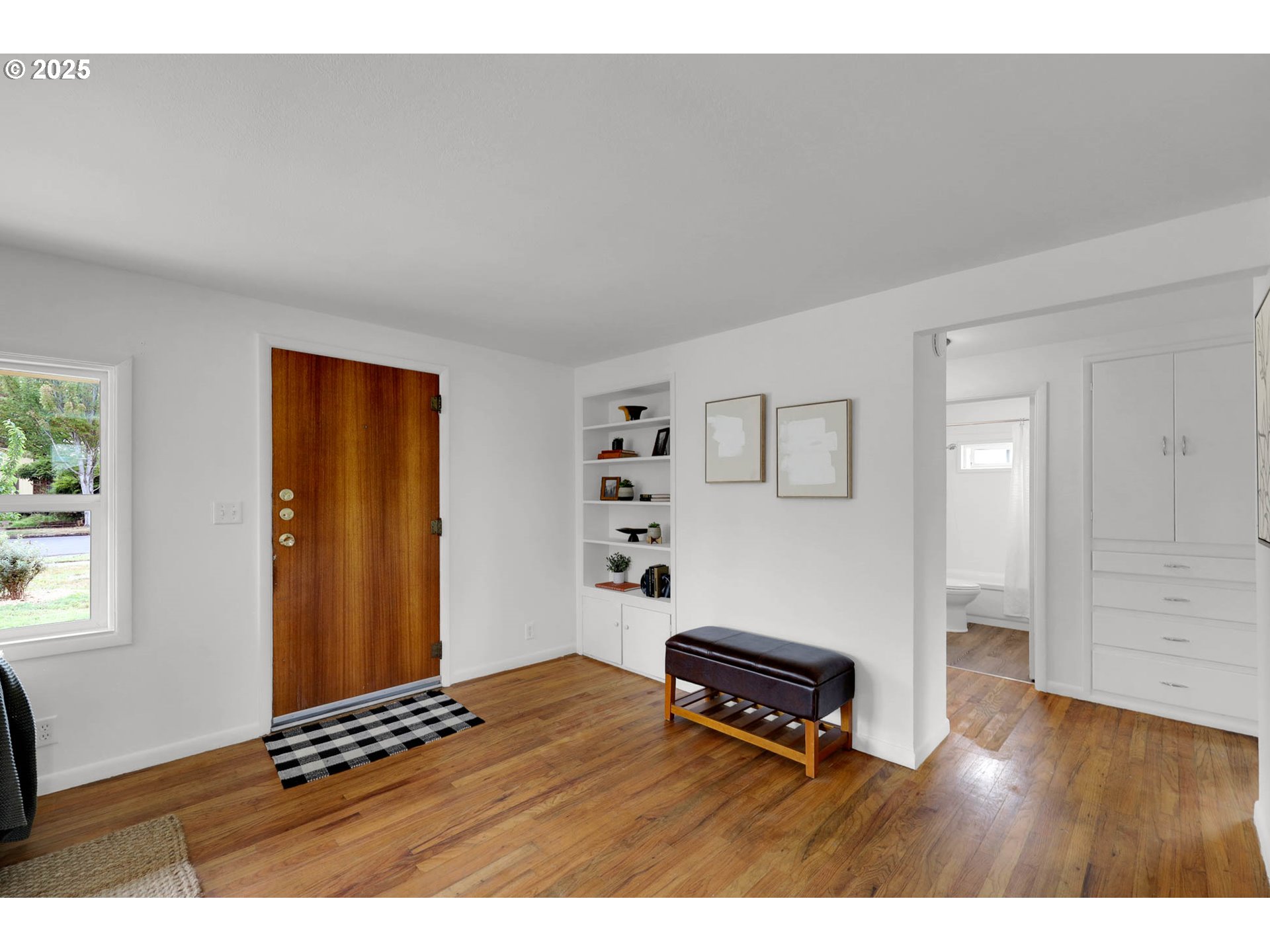 Eugene, Oregon 97405, United States, 3 Bedrooms Bedrooms, ,2 BathroomsBathrooms,Residential,Pending,208663